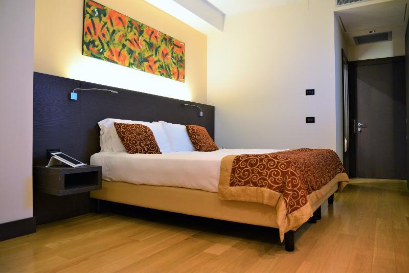 Hotel Diamante Alessandria Kültér fotó